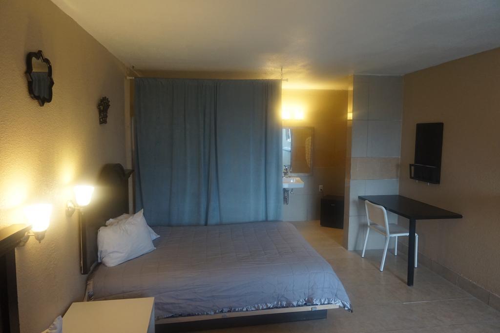 The M Hotel I-Drive Near Universal Орландо Экстерьер фото